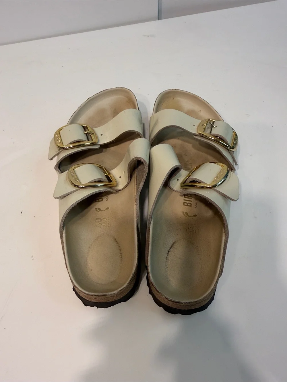 Used Birkenstock Two-Strap Women's Sandals in Cream sz 9 narrow